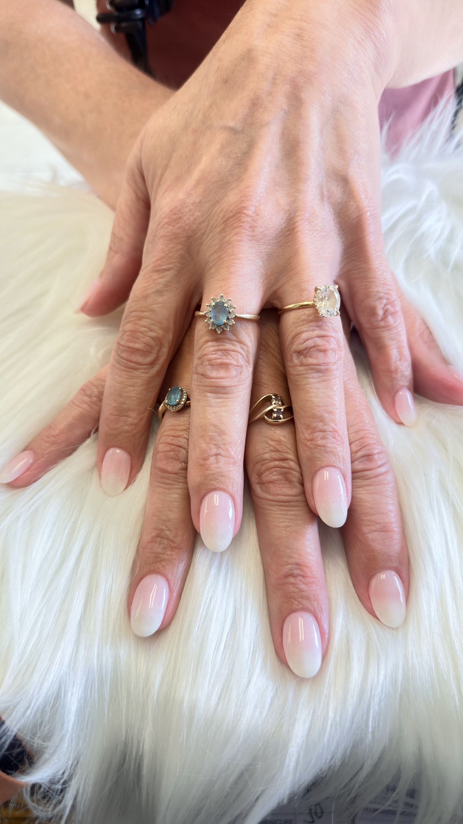Daisy Nails & Spa nail photo 4